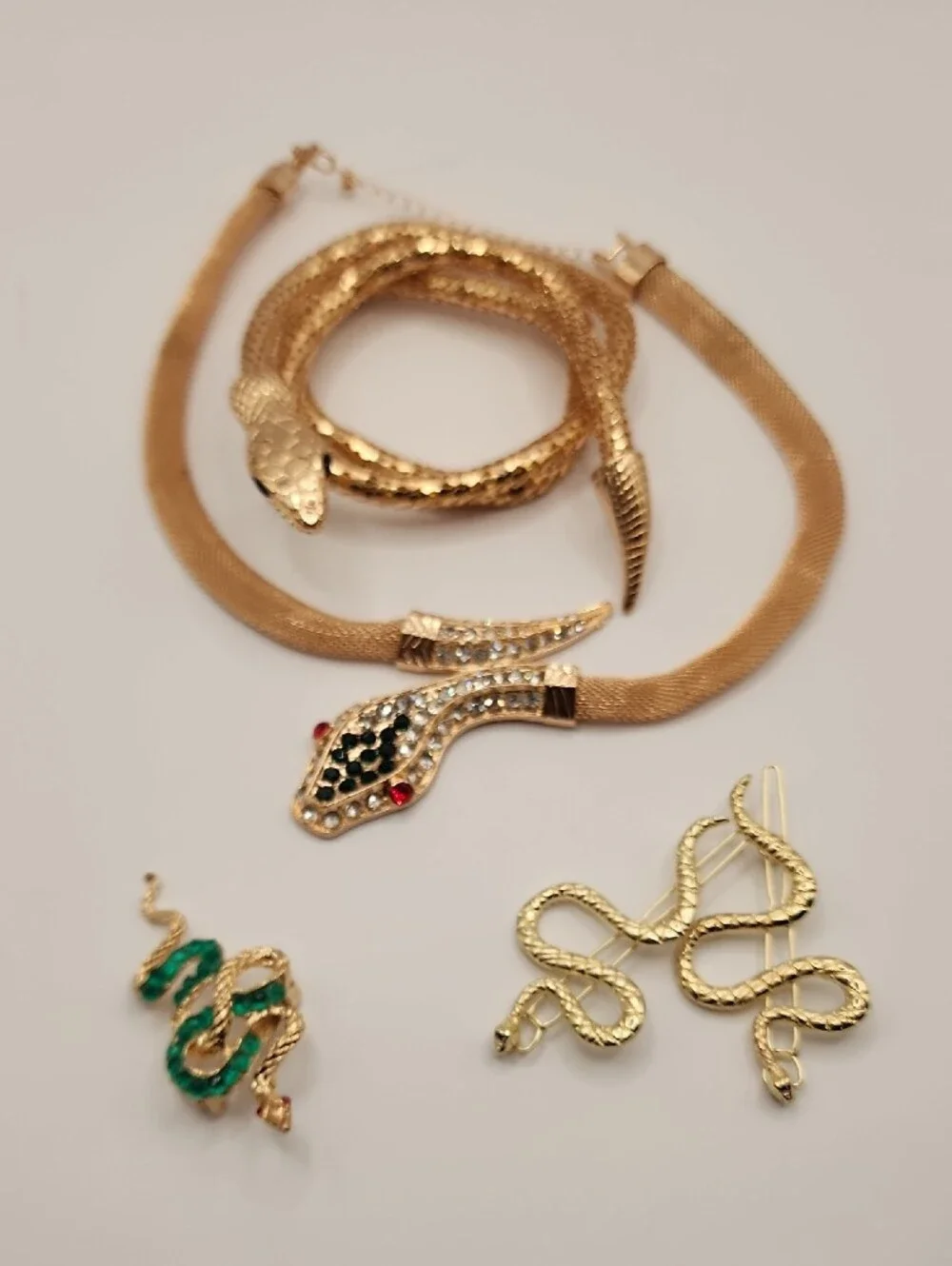 Halloween Gold Snake Jewelry Set - Gold Tone Necklace, Hair Pins and Earrings